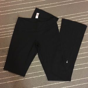 Ivivva flared yogas size 12